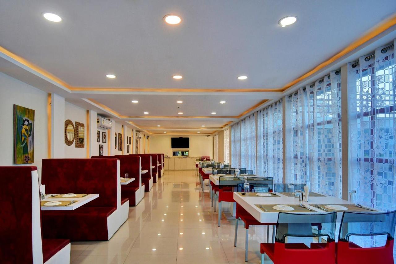 Oyo Townhouse 779 Gods County Hotel Tarapith Eksteriør billede